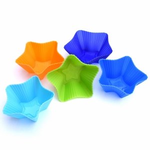 6 star shaped silicone cupcake cases - silicone cups - muffin cases - great for cooking with kids and bento lunch accessories