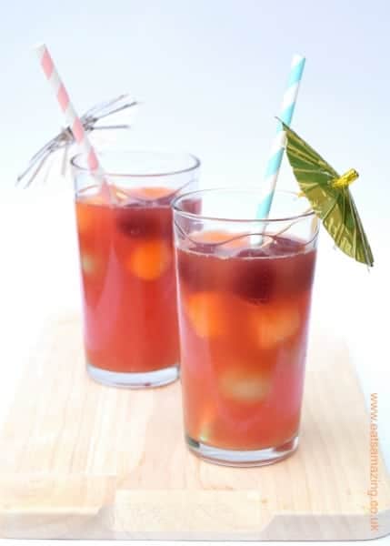 All natural - no food colourings - cocktails for kids with rainbow ice cubes from Eats Amazing UK - Summer fun for kids