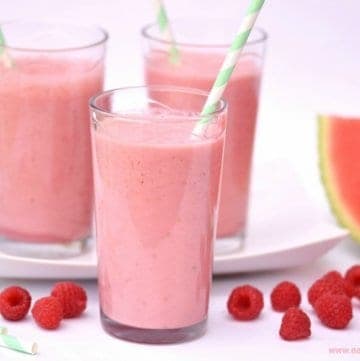 Refreshing Raspberry and Watermelon Smoothie Recipes from Eats Amazing UK - great healthy breakfast idea for kids