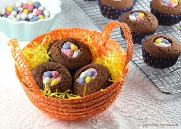 Quick and easy Easter nest cupcakes recipe - a fun dessert for Easter that takes no time at all to make