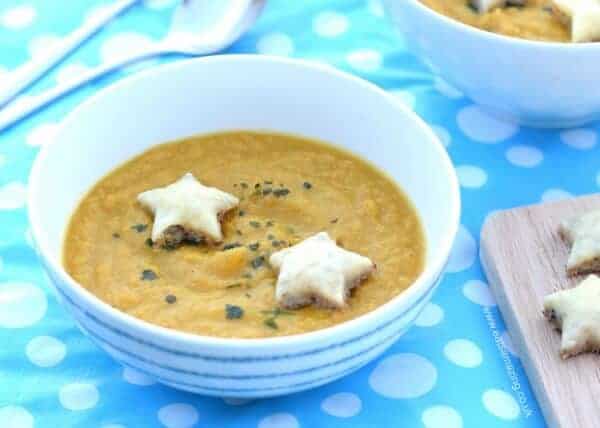 Quick and easy carrot and parsnip soup recipe - really easy recipe for kids with free printable child friendly recipe sheet