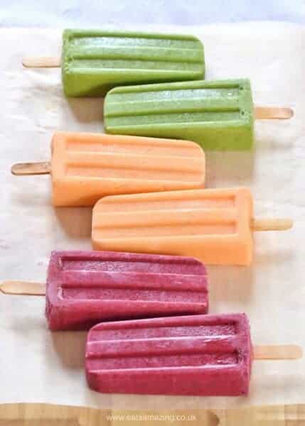 Homemade Smoothie Popsicles with hidden veg - kids will love making these fun traffic light ice lollies - easy summer recipe from Eats Amazing UK