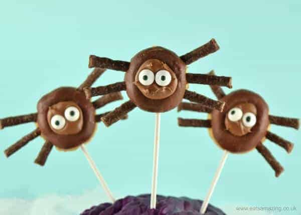 Easy Mini Chocolate Donut Spider Pops - fun treat idea for Halloween - perfect for Halloween party food - Eats Amazing UK