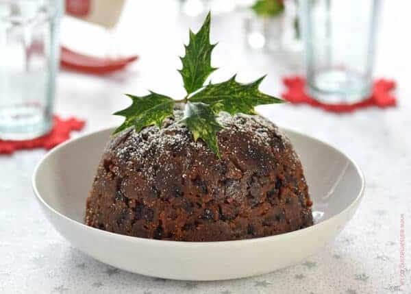 How to make a Christmas Pudding - my Grans traditional recipe - Eats Amazing UK