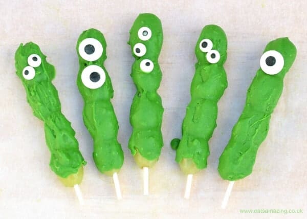 Quick and easy green monster fruit pops - cute treat idea for kids from Eats Amazing UK