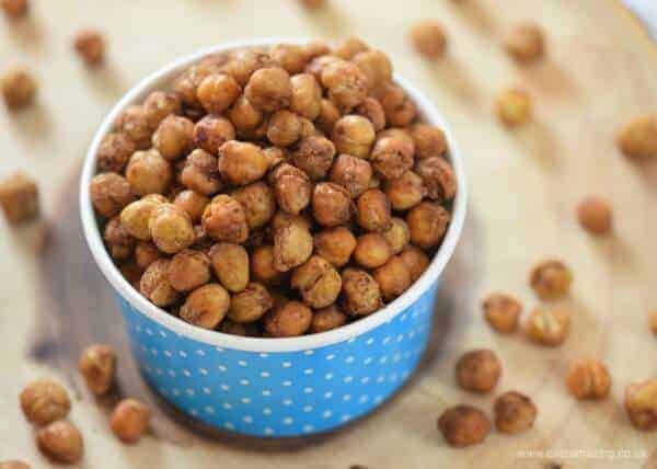 Maple spiced roasted chickpeas recipe from Eats Amazing UK
