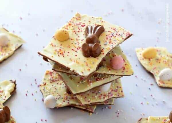 How to make easy double chocolate Easter bark - cute and easy recipe for kids - great for homemade Easter gifts - Eats Amazing UK