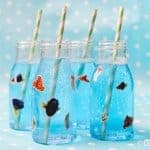 Finding Nemo themed picnic with 6 fun recipes - perfect for Nemo party food ideas - ocean bubbles blue lemonade