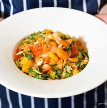 Quick and Easy Prawn and Mango Curry Actifry recipe - a gorgeous mild kid friendly curry that makes the perfect family friendly meal - Eats Amazing UK