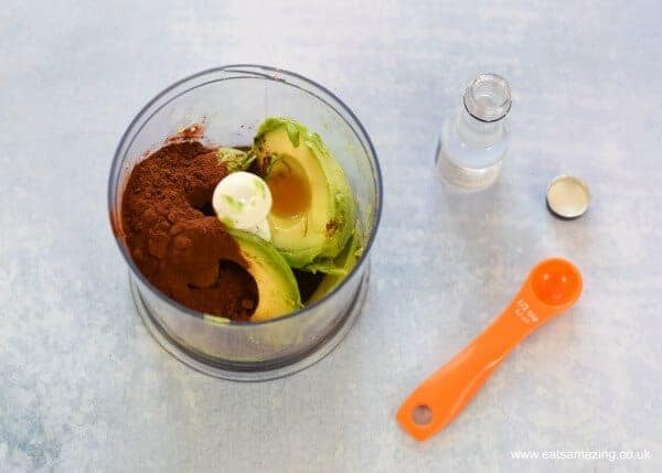 How to make mint avocado chocolate pudding with mint oreo penguins - step 2 add the other ingredients