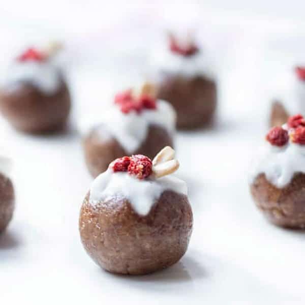 30 Easy Edible Gifts Kids Can Make for Christmas - Date and Nut Mini Christmas Puddings from Healthy Little Foodies