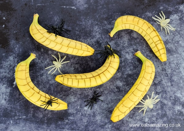 Quick and easy spooky spiderweb bananas - fun and healthy Halloween snack for kids