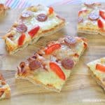 How to make quick and easy pitta bread pizza - easy recipe for kids