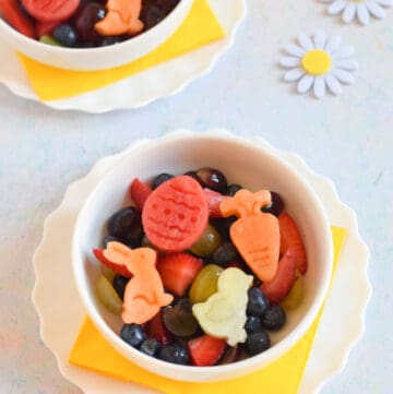 How to make a cute and easy Easter fruit salad - healthy Easter treat for kids