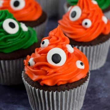 How to make fun and easy Monster cupcakes recipe - cute Halloween baking recipe for kids