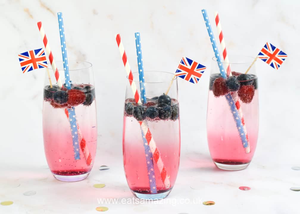 Super quick and easy red white and blue mocktail recipe for kids